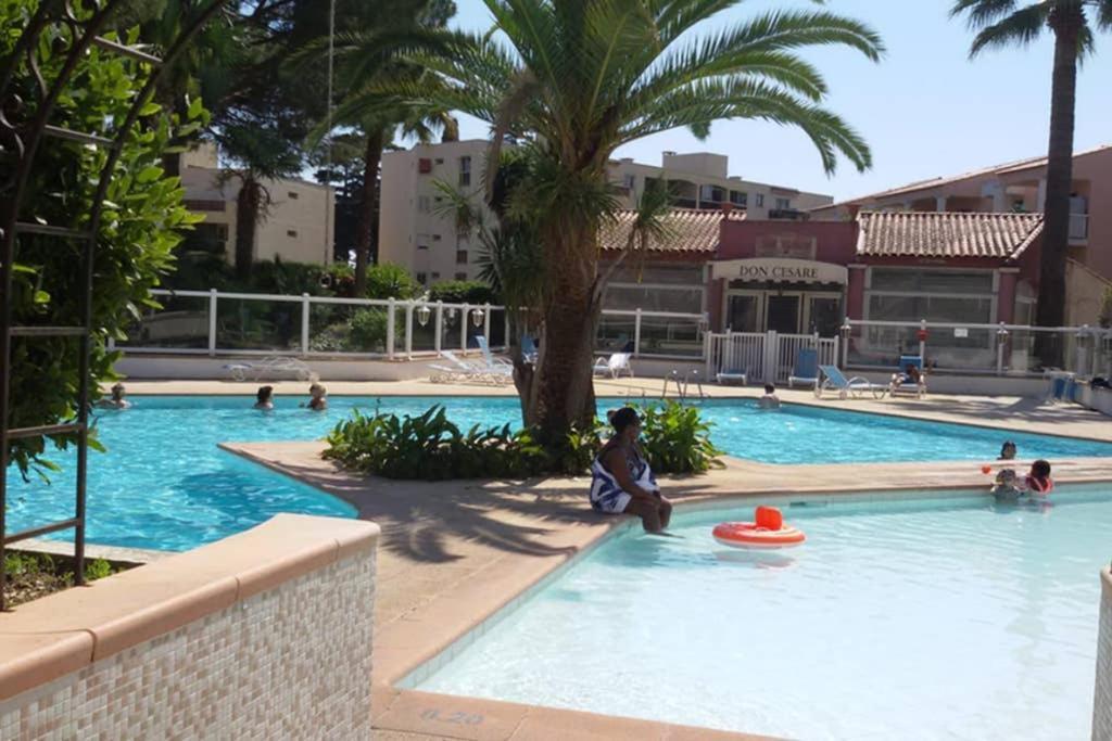 Appartamento Vista Splendida Residence Du Golf Golfe-Juan Εξωτερικό φωτογραφία
